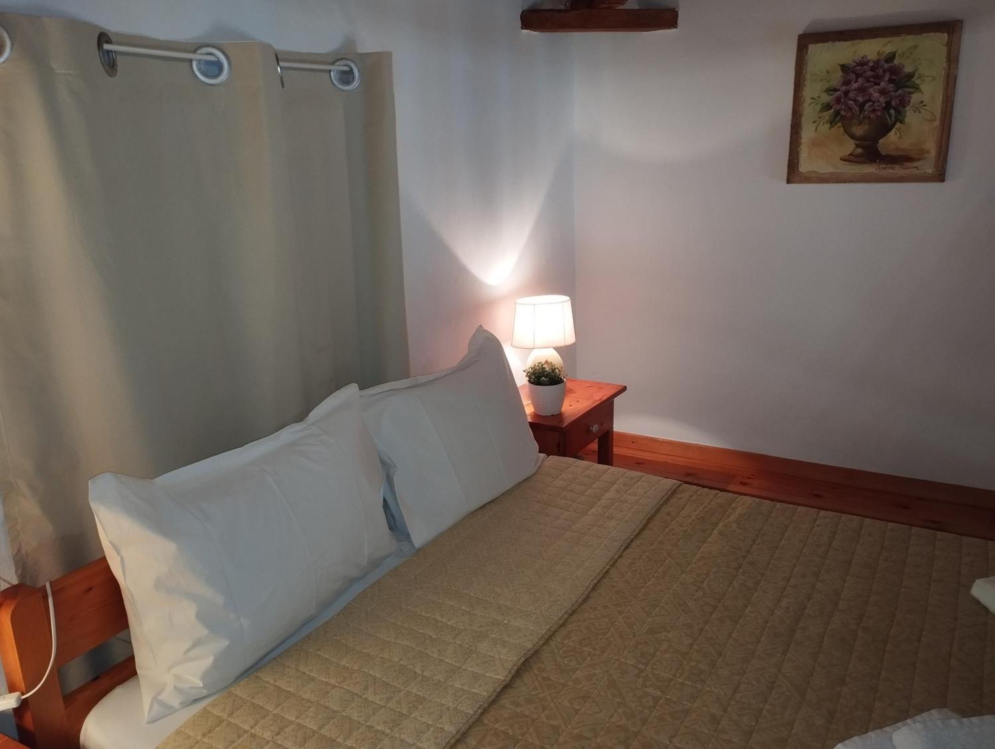 Smaragdi Rooms And Studios Skopelos Town Room photo